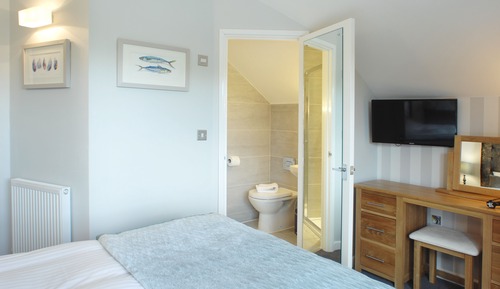 Lakehouse 4 Berth Hot Tub