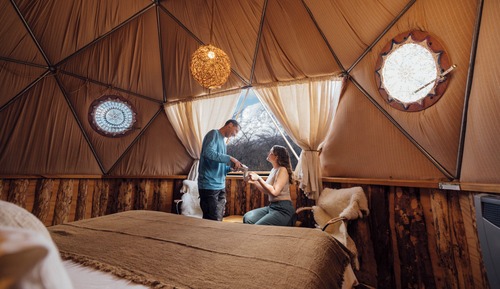 Superior-Doppel- oder -Zweibettzimmer (Dome)