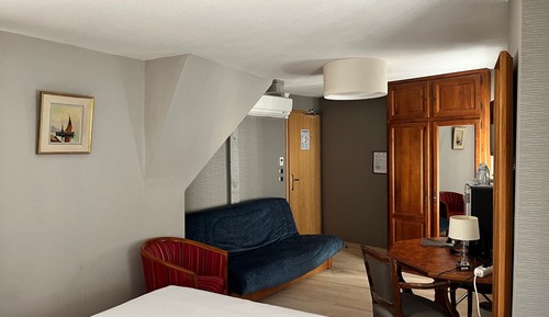 Standard-Dreibettzimmer