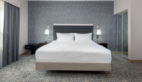 Studio, 1 King-Bett, barrierefrei (Mobility & Hearing, Roll-in Shower)