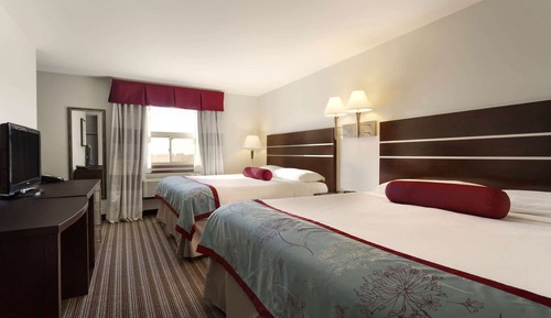 Zimmer, 2 Queen-Betten, Mikrowelle