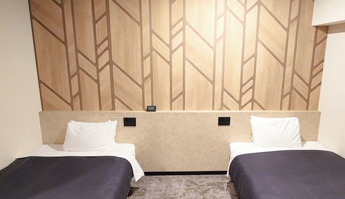 Zweibettzimmer, Nichtraucher