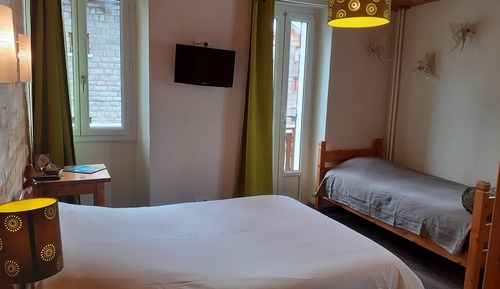 Dreibettzimmer