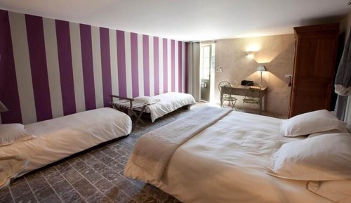 Familien-Vierbettzimmer