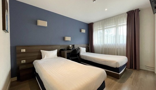Zweibettzimmer