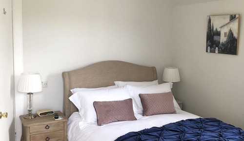 Standard-Doppelzimmer (Room 2)