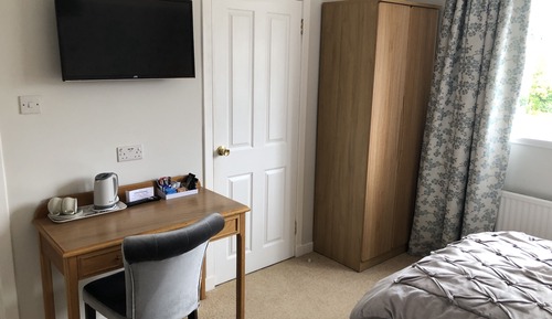 Zweibettzimmer (Room 6)