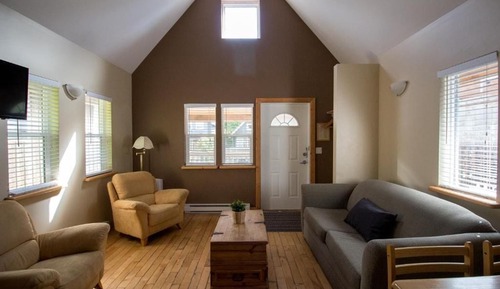 Ferienhaus, 1 Queen-Bett und Schlafsofa (Studio B)