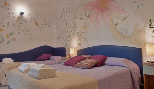 Dreibettzimmer