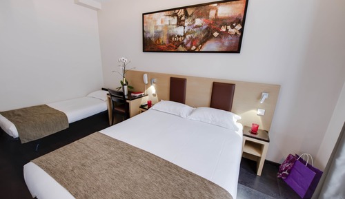 Dreibettzimmer