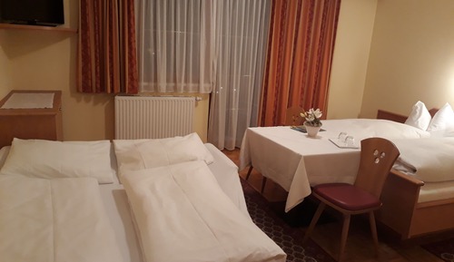 Familienzimmer, Bergblick