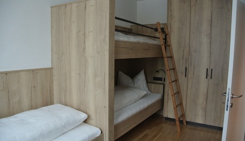 Familienapartment, 2 Schlafzimmer, Gartenblick