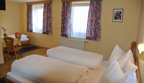 Dreibettzimmer