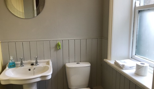 Basic-Zimmer, 1 Schlafzimmer, eigenes Bad (4 guests)