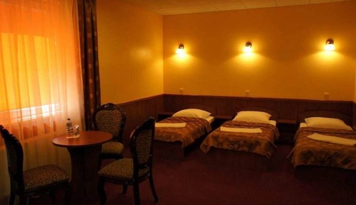Dreibettzimmer