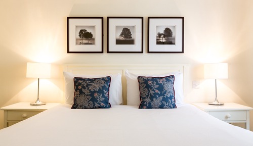 Traditional-Doppelzimmer