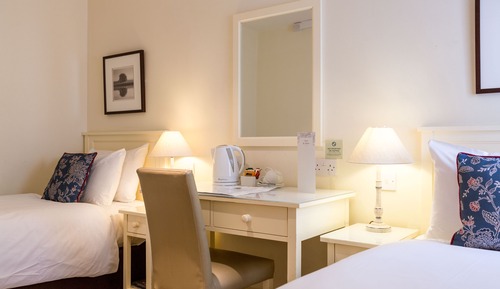 Standard-Zweibettzimmer