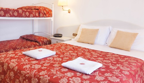 Vierbettzimmer