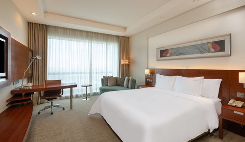 Standardzimmer, 1 King-Bett (High Floor, Walk-In Shower)