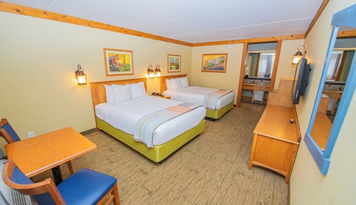 Standardzimmer, 2 Queen-Betten (Includes Indoor Waterpark Passes)