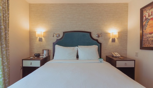 Zimmer, 1 Queen-Bett, barrierefrei, Nichtraucher (Hearing & Rollin Shower)