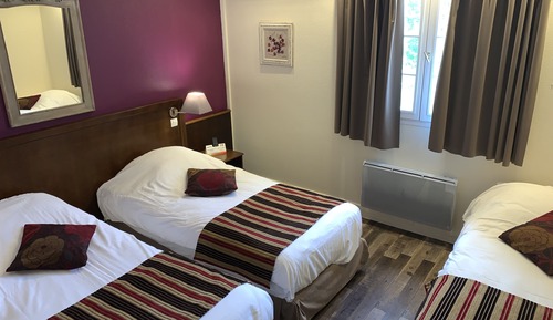 Dreibettzimmer, Mehrere Betten