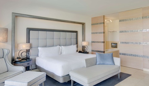 Deluxe-Zimmer, 1 King-Bett, Poolblick