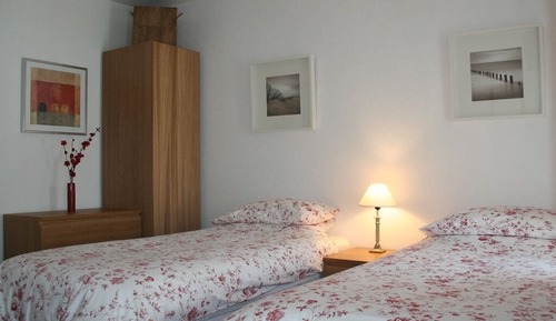 Standard-Zweibettzimmer, mit Bad