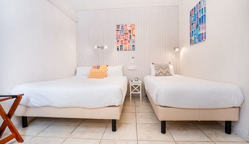 Dreibettzimmer