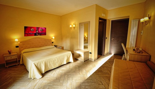 Grand-Dreibettzimmer