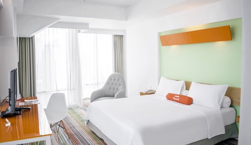 Zimmer, Eckzimmer (HARRIS)