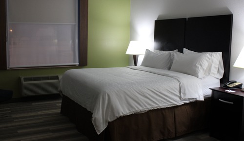 Standardzimmer, 1 King-Bett, barrierefrei (Communications, Mobility, Access Tub)