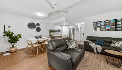 Deluxe-Apartment, 2 Schlafzimmer, Poolblick, Erdgeschoss