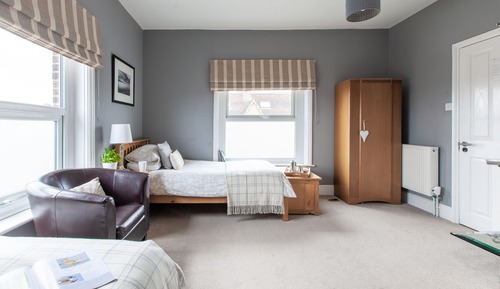 Standard-Zweibettzimmer, mit Bad (2nd Floor)