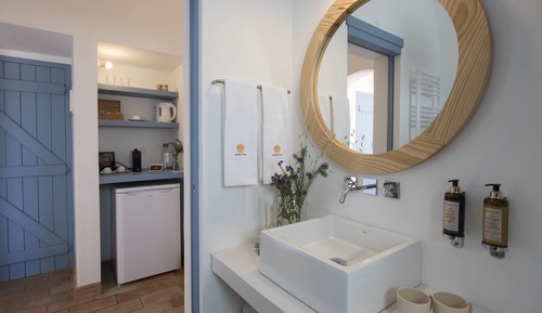 Doppel- oder Zweibettzimmer, Poolblick