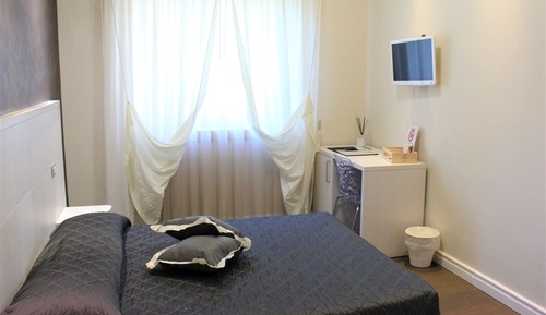 Design-Zimmer, 1 Doppelbett, Gartenblick, Turm