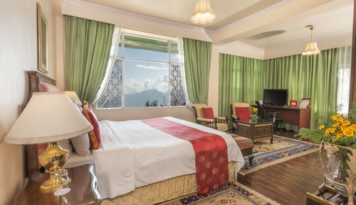 Deluxe-Doppel- oder -Zweibettzimmer