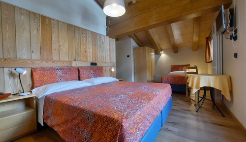 Superior-Dreibettzimmer