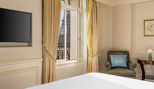Zimmer, 1 King-Bett (Eiffel View)