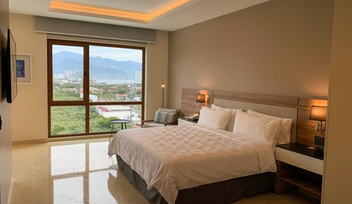 Suite, 1 King-Bett (Top Floor)