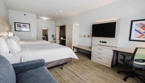 Suite, 2 Queen-Betten, barrierearm (Communications, Mobil, Roll-In Shower)