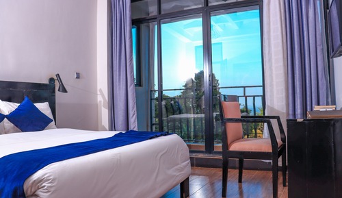 Deluxe-Zimmer, 1 Queen-Bett, Bergblick