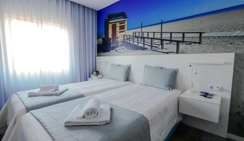 Standard-Doppel- oder -Zweibettzimmer
