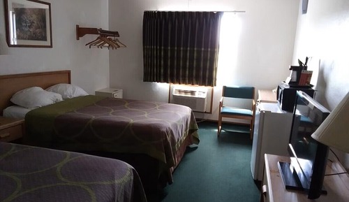 Zimmer, 2 Doppelbetten, Nichtraucher