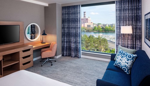 Premium-Zimmer, 1 King-Bett und Schlafsofa (Water View)