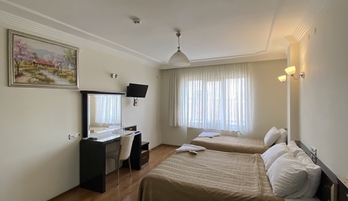 Standard-Dreibettzimmer