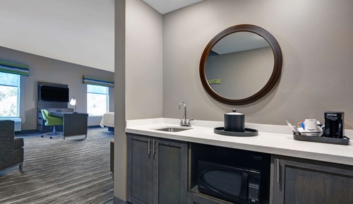 Zimmer, 1 King-Bett, barrierefrei (Hearing)