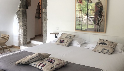 Exclusive-Doppelzimmer, eigenes Bad (L'Ortu)