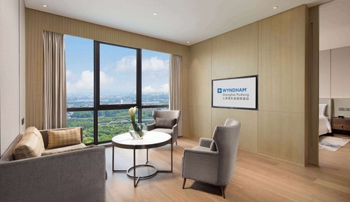 Presidential-Suite, 1 King-Bett