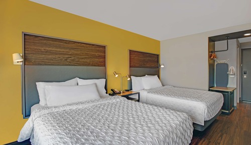 Zimmer, 2 Queen-Betten